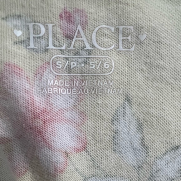 Children’s Place Romper - Picture 2 of 2